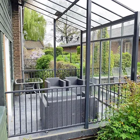 Apartment Meschermolen 4